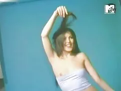 Nóng và sừng xec nha ...